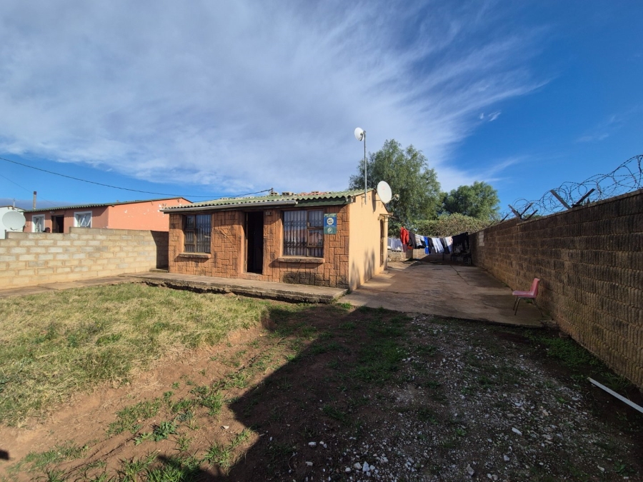 2 Bedroom Property for Sale in Kwa Nobuhle Eastern Cape